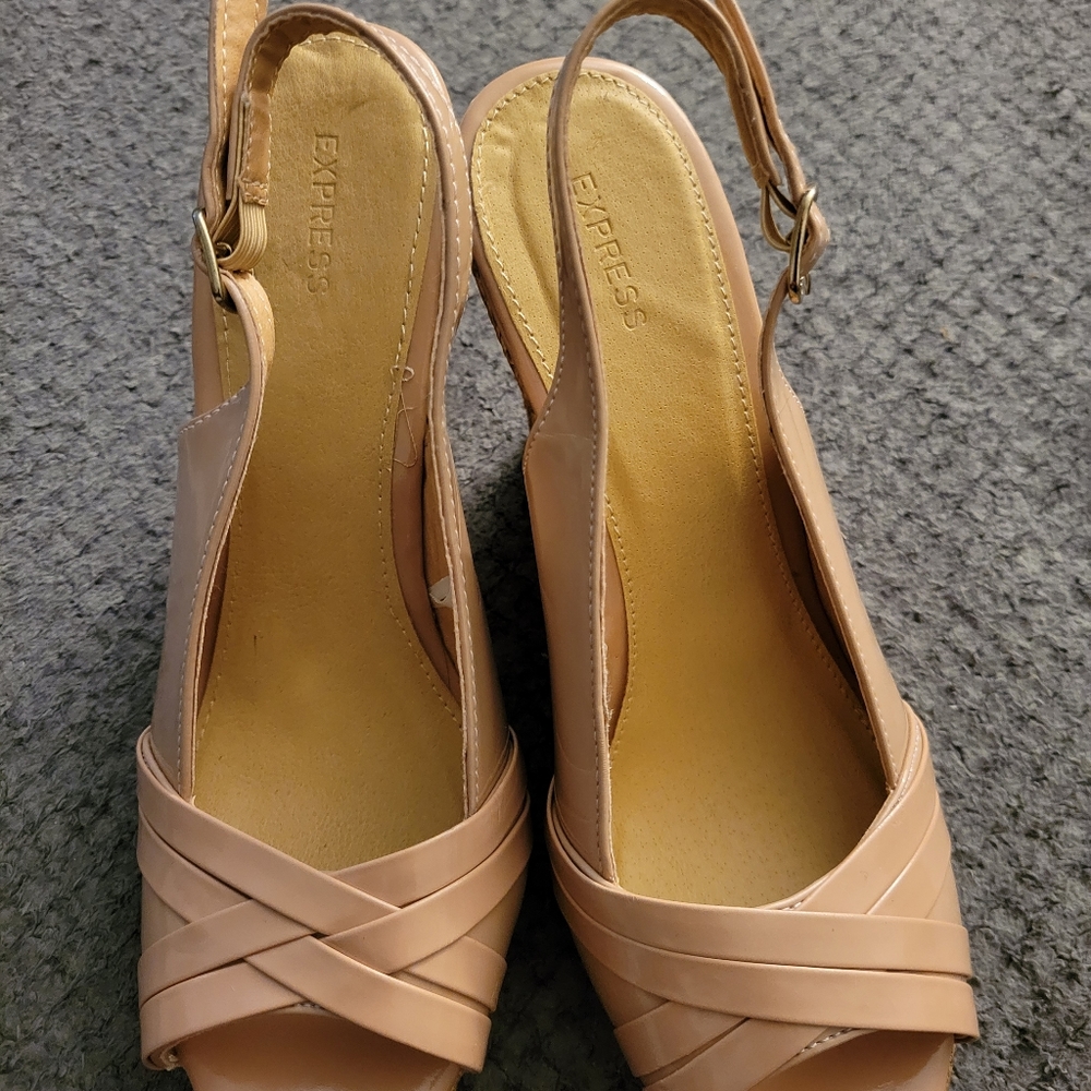 Express womans heel wedges